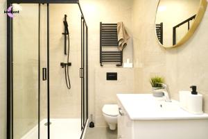 MMRent Umbrella Room