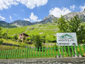 Arditis Guesthouse