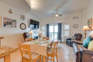 Walk to Galveston Beach Family Condo with Pool