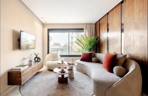 Elegant Stay with Sea View