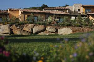 Punta Falcone Resort img49