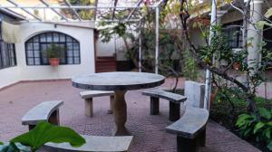 Habitación Individual con Entrada Independiente y Baño Privado