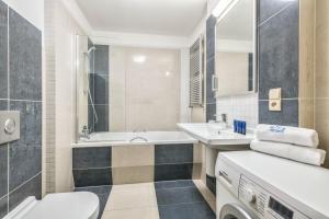 Patio Mare by NorthSide Apartments