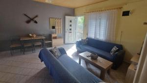christos cottage! comfortable and quiet!