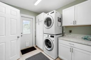 SE Cape Oasis in Cape Coral FL