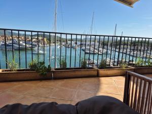 Les Tropéziennes - Chic Triplex Balcon Vue Marina