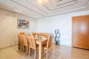 New Luxury Apartment 130sqm with SeaView WiFi Unlimited with Optical Fiber