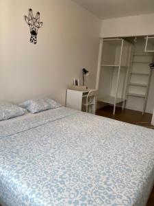 Appartements Le Repaire Urbain - 8 voyageurs : photos des chambres