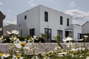 The White House Apartment