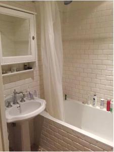 Cozy museum area home