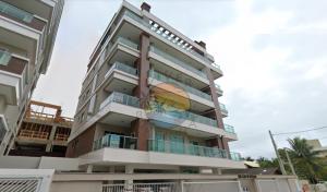 Apartamento Zona Central da Praia com 03 Suítes