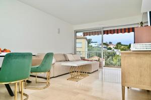 Beautiful 3-room apartment with terrace