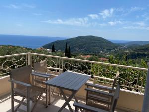 Vitos Parga View Apartments