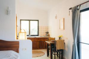 Quinta do Vale Courtyard Sunrise