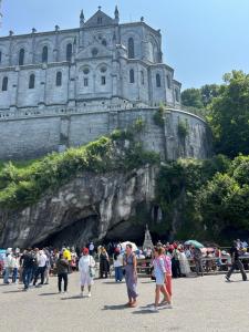 Appartements Maison triplex centre de Lourdes : photos des chambres