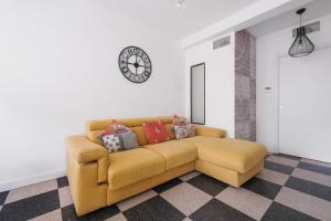 Apartment with garden near the beach