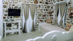 Rodakas Rooms-Aretousa