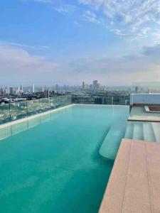 Apartamento Moderno y Lujoso con vista al Mar PISO19 - Cerca a la Ciudad Amurallada