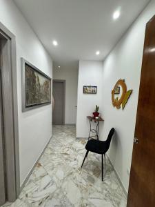 Appartamento con 1 Camera da Letto, Balcone e Vista Mare