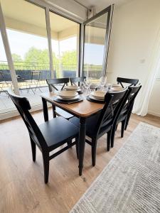 Appartements Le Saphir Disney 8mn Gare 7min PARIS Parking x2 : photos des chambres