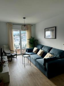 Apartamento Avigar con vistas a la montaña y piscina