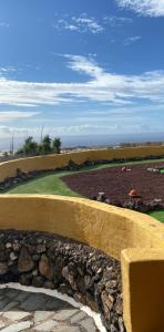 Large Heated Pool, Hot Tub, Bar, Games Room, Gym, 2 Caves, New Outdoor Kitchen