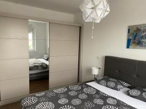 Dream Apartment VG - Self Check in - Garage