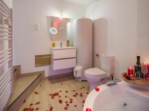 Appartements Balneo hyper centre, Calme, Equipe, Proche gare, Wifi : photos des chambres