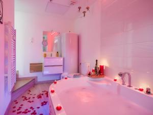 Appartements Balneo hyper centre, Calme, Equipe, Proche gare, Wifi : photos des chambres