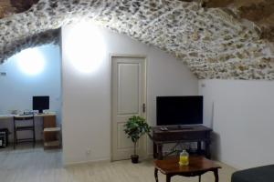 Appartements Atypical apartment in the city center of Ollioules : photos des chambres