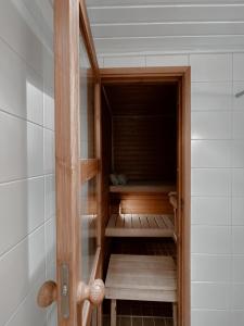 Stylish One-bedroom with Sauna