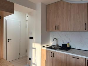 Trendy City Apartment