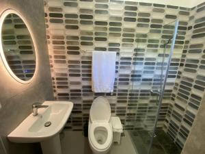 Beachside Tropical Getaway