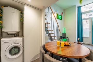 Appartements LOFT Netflix et place gratuite proche Transport : photos des chambres