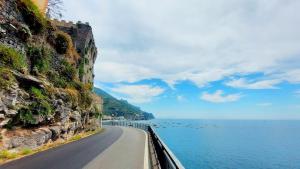 Sea View Casa Occhi Ovunque Artistic residence