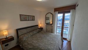 YNH Four-room apartment with parking space