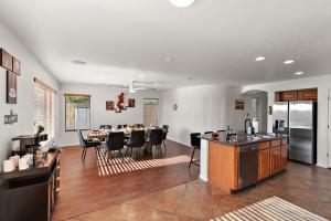 Serenity Splash Upscale Stay Pool Game Lounge