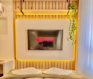 Impecável Studio noBATEL cAr e Tv Smart