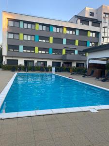 GOLDHOME Apartman - 3hvězdičkové hotely ve městě Balatonföldvár