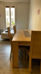 One bedroom near train station