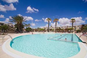 Los Zocos hotel, 
Lanzarote, Spain.
The photo picture quality can be
variable. We apologize if the
quality is of an unacceptable
level.