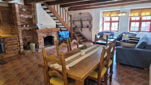 Deluxe Apartments in the city center with Balcony