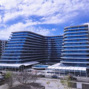 White Titanic DOLCE MARE Studio