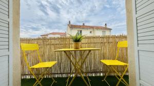 Appartements Arsenal, 4 chambres, Balcon, Parking : photos des chambres