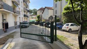 Appartements Arsenal, 4 chambres, Balcon, Parking : Appartement 4 Chambres avec Balcon 

