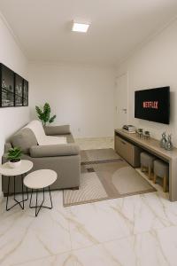 Apto Novo em Condominio no Centro de Foz