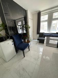 Lovely Ground Floor Miles Apartment