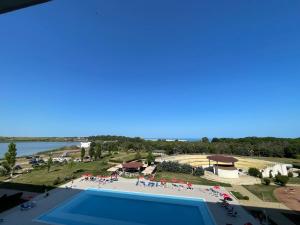 ROCA Seaview Apartments