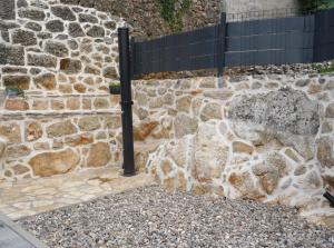 Vila Antisha - Kamena villa sa grijanim bazenom