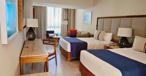 Park Royal Beach Mazatlán